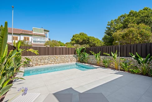 hh63389860-01-image-31