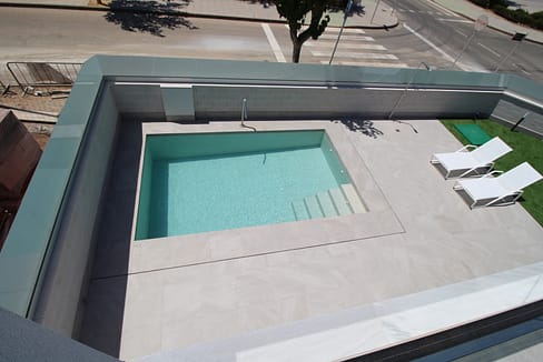 hh79845964-01-image-28