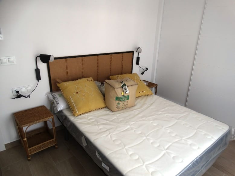 hh83957554-01-image-27