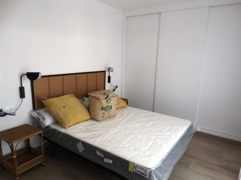 hh83957554-01-image-28