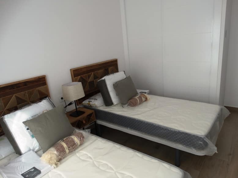 hh83957554-01-image-23