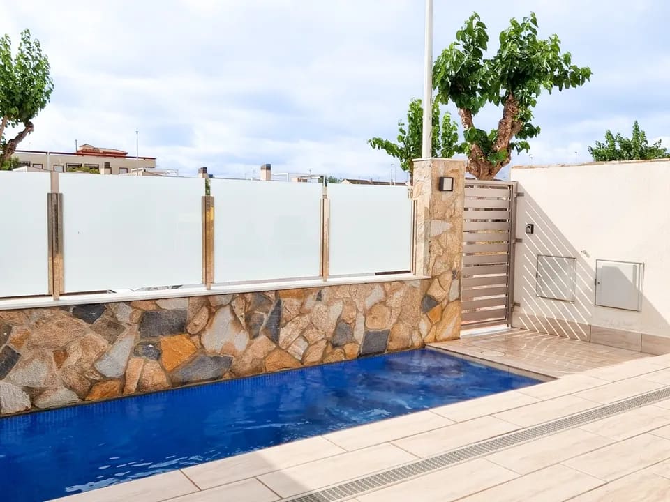 x15p9wvbhyq_PHOTO-2024-06-21-16-02-08-5