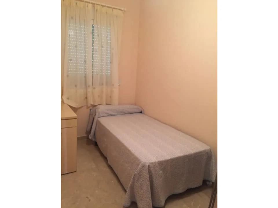 nb92v2a5d8_habitacion