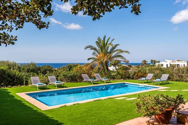 Villa for rent in Menorca