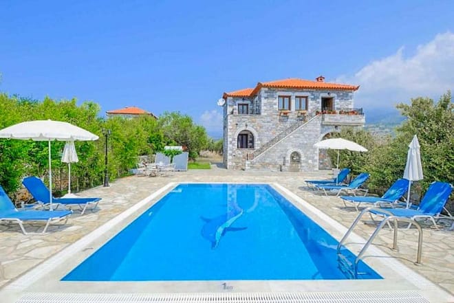 Villa for rent in Peloponnese