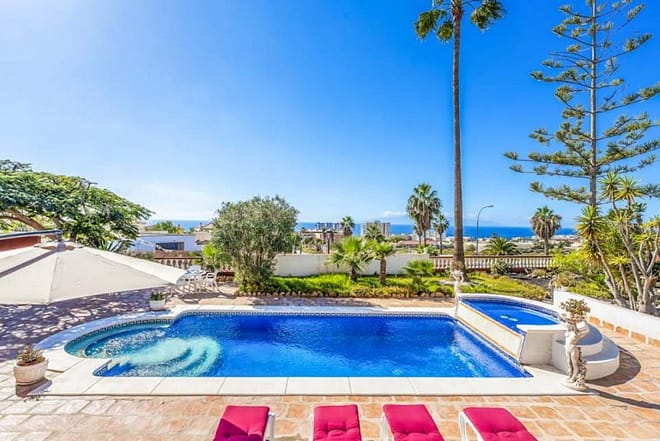 Villa for rent in Tenerife