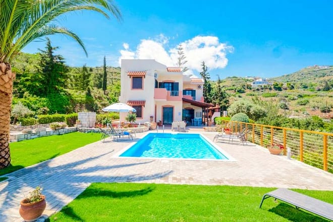Villa for rent in Crete