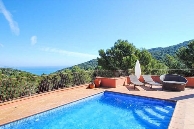 Villa for rent in Costa Brava