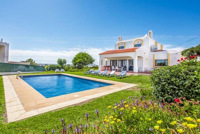 Villa for rent in Algarve
