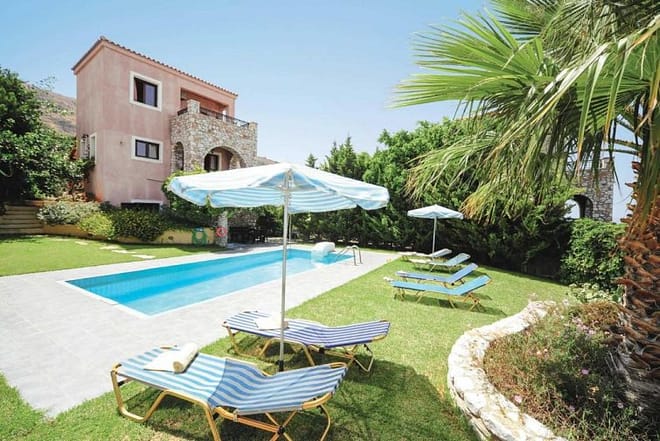 Villa for rent in Crete