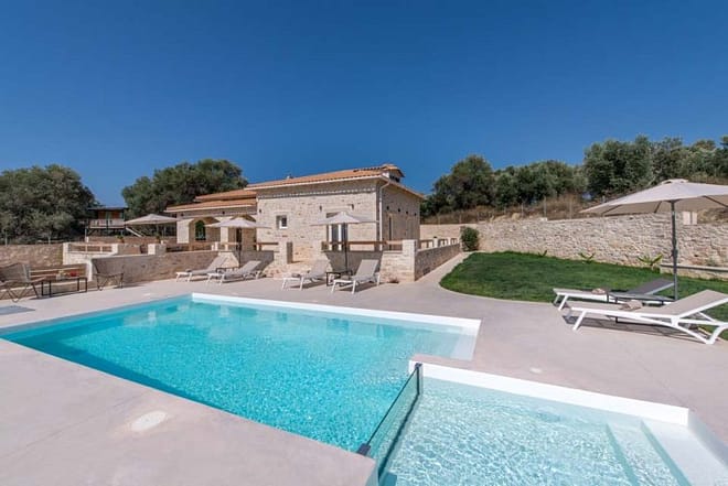 Villa for rent in Crete