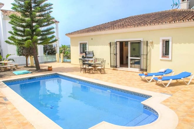 Villa for rent in Costa Del Sol