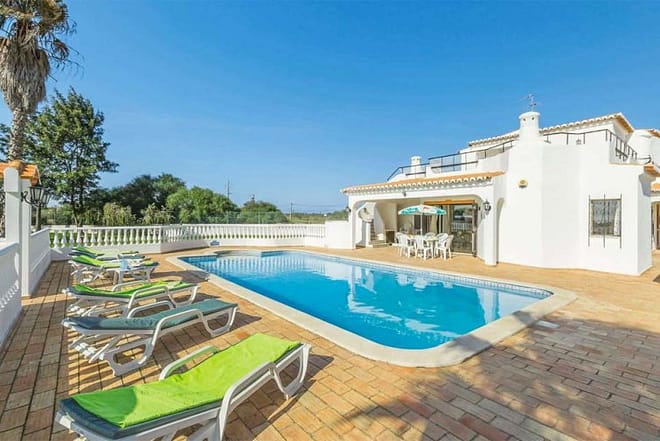 Villa for rent in Algarve