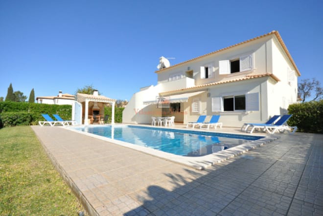 Villa for rent in Algarve