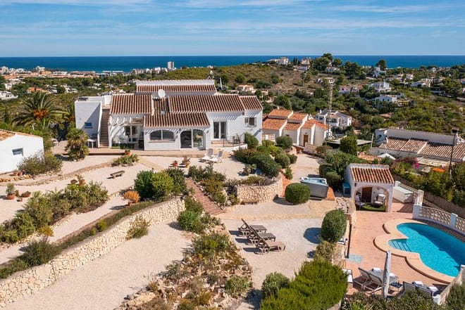 Villa for rent in Costa Blanca