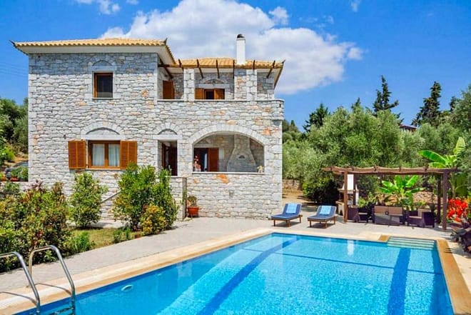 Villa for rent in Peloponnese