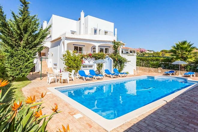 Villa for rent in Algarve