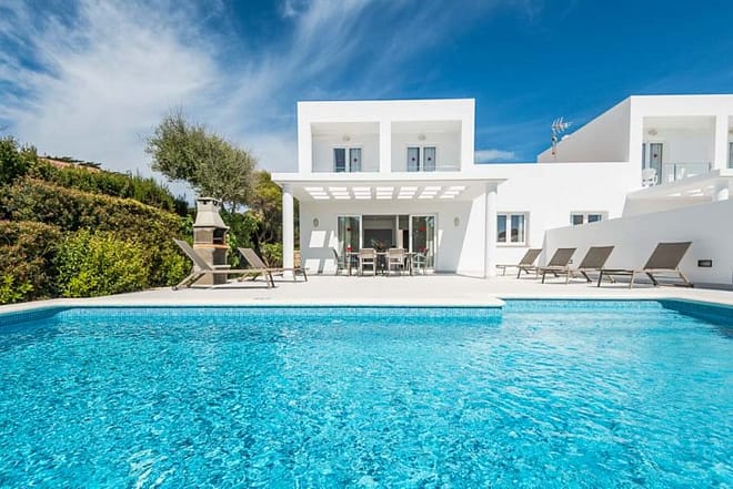 Villa for rent in Menorca