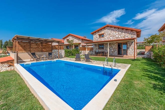 Villa for rent in Halkidiki