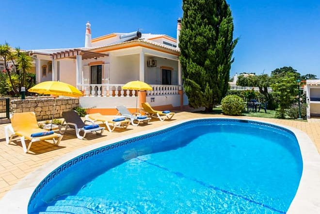 Villa for rent in Algarve