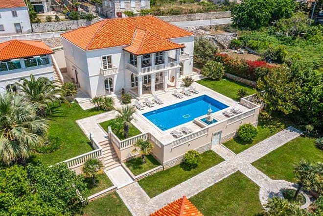 Villa for rent in Croatia