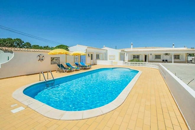 Villa for rent in Algarve