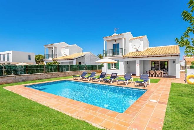 Villa for rent in Menorca