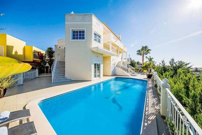 Villa for rent in Algarve