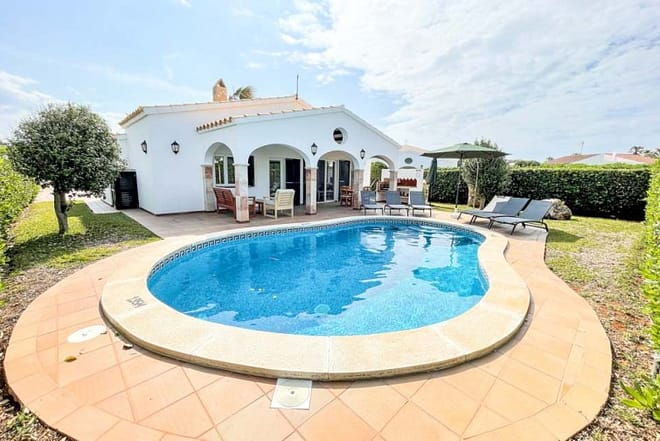 Villa for rent in Menorca