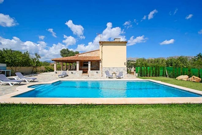 Villa for rent in Mallorca