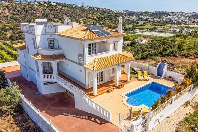 Villa for rent in Algarve