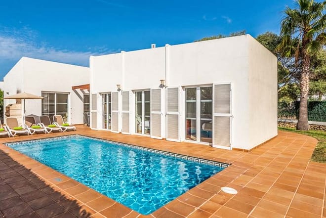 Villa for rent in Menorca