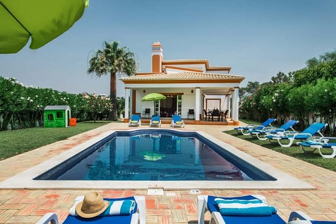 Villa for rent in Algarve