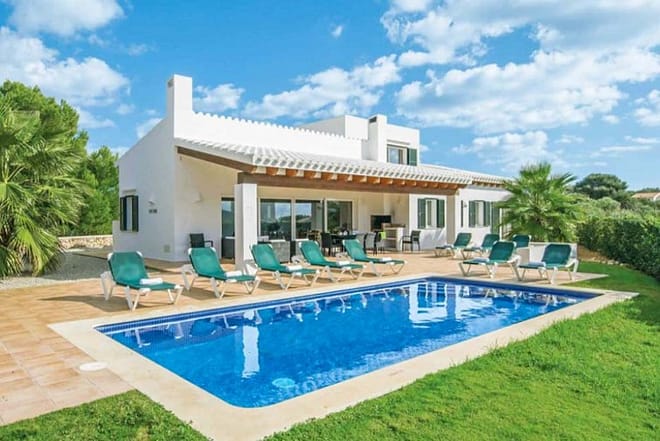 Villa for rent in Menorca