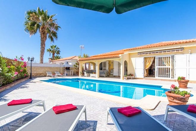 Villa for rent in Tenerife