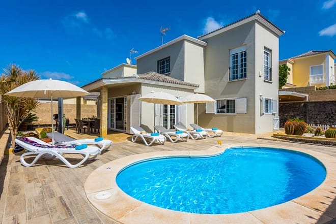 Villa for rent in Tenerife