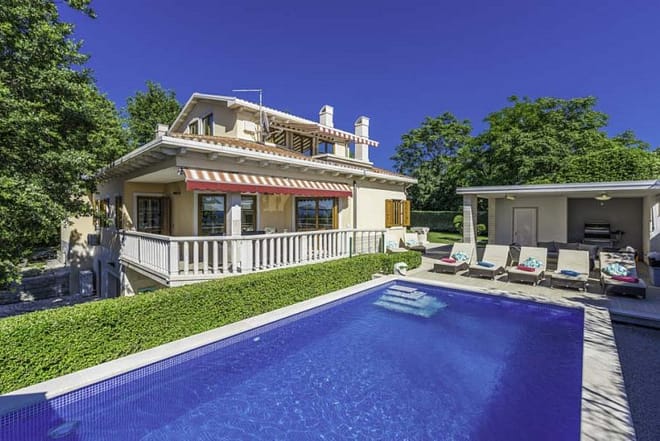 Villa for rent in Croatia