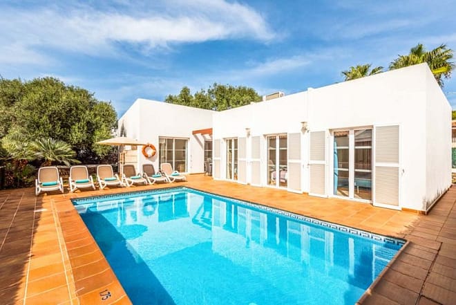 Villa for rent in Menorca