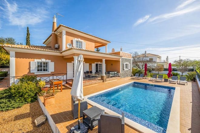 Villa for rent in Algarve