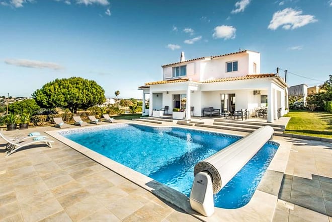 Villa for rent in Algarve