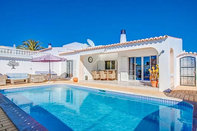 Villa for rent in Algarve