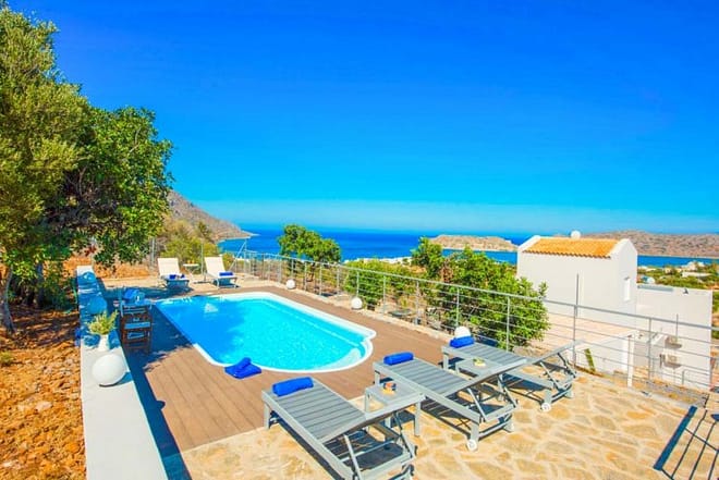 Villa for rent in Crete