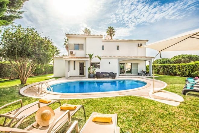 Villa for rent in Algarve