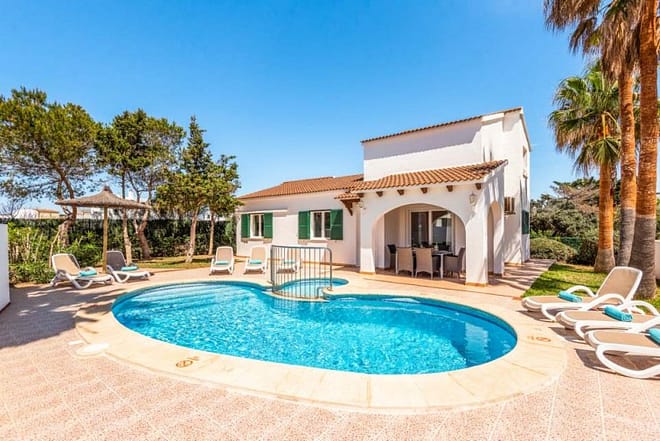 Villa for rent in Menorca