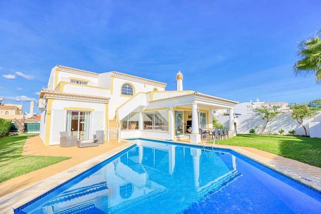 Villa for rent in Algarve