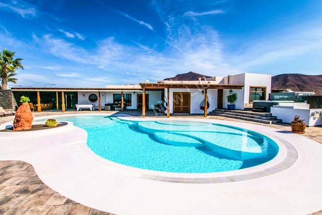 Villa for rent in Lanzarote