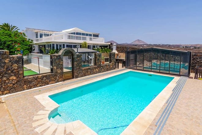 Villa for rent in Lanzarote