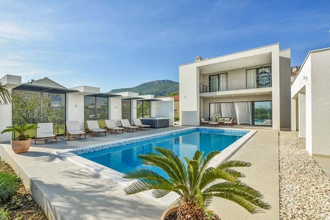 Villa for rent in Croatia