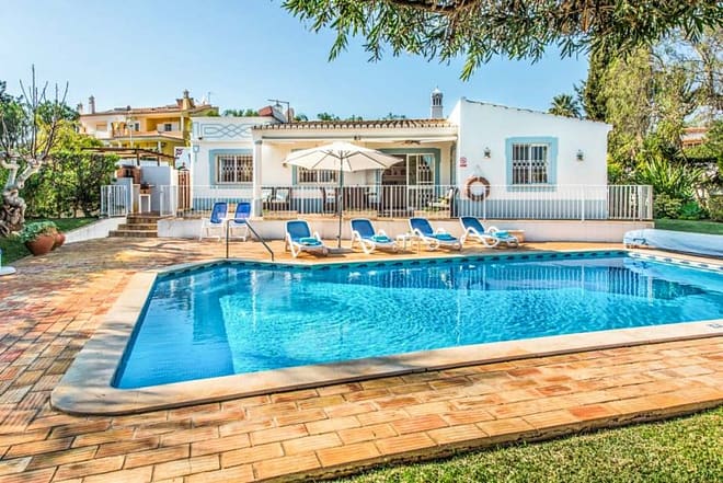 Villa for rent in Algarve