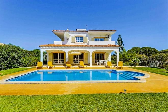 Villa for rent in Algarve